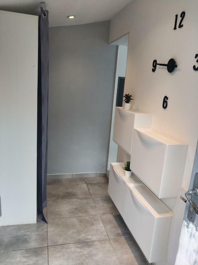 Love Suites & Spa "Le Loft" Avec Jacuzzi Privatif Medis ภายนอก รูปภาพ